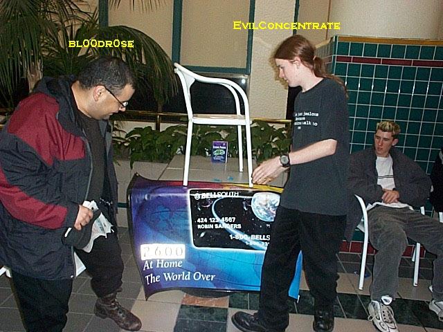 EvilConcentrate and Bl00dr0se. They just like the shiny spot on the banner.
