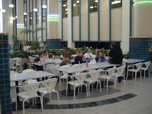 The early arrivals, quite a turnout for 5:00.