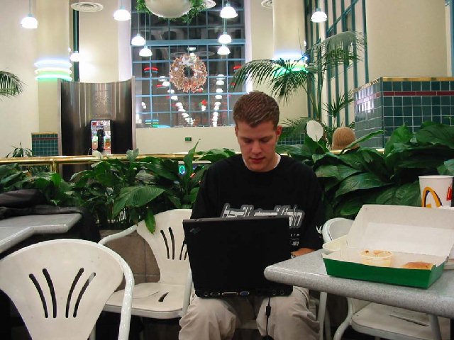 Me(Grifter), preparing to give my traceroute talk.